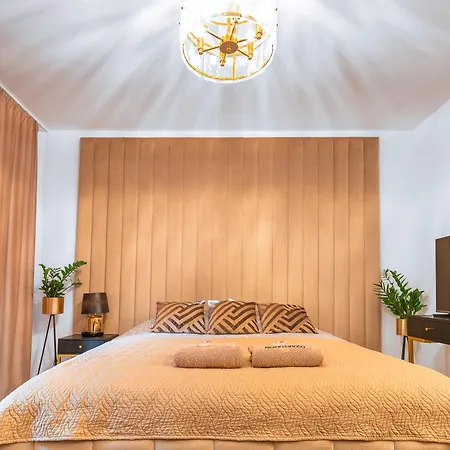 Versace Księcia Witolda Apartament *